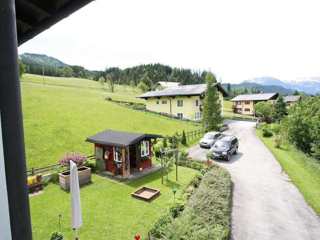 Haus Ortner Apartment Russbach am Pass Gschuett Exterior photo