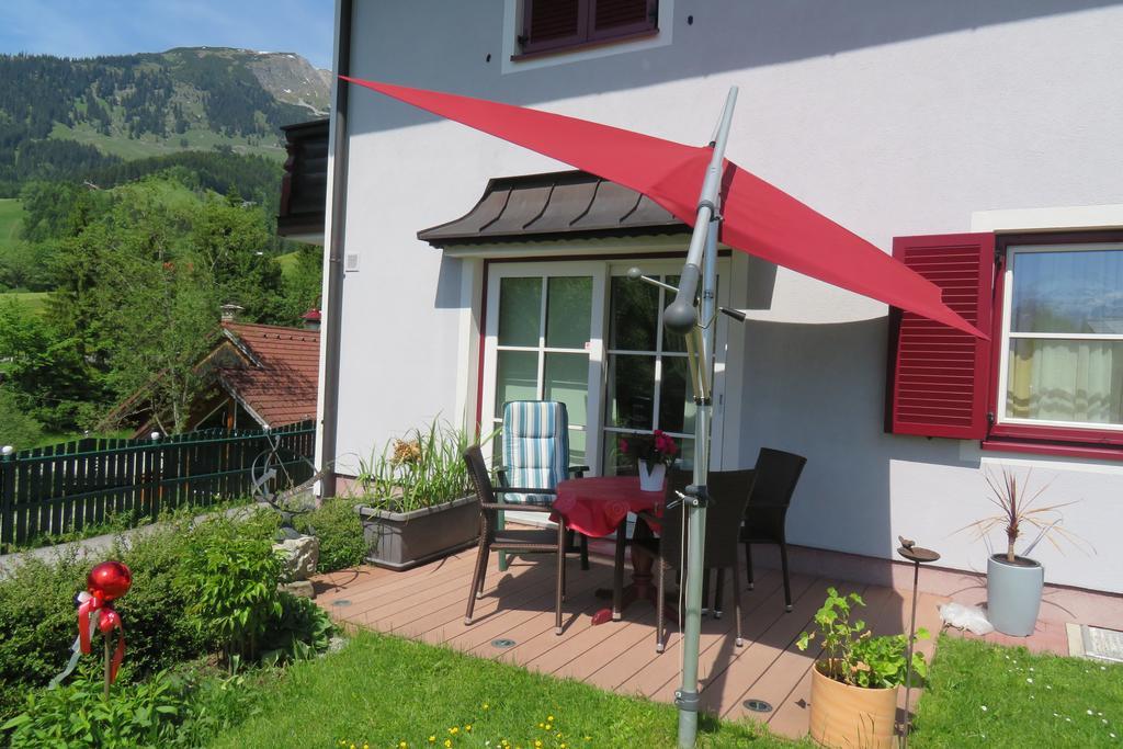 Haus Ortner Apartment Russbach am Pass Gschuett Exterior photo